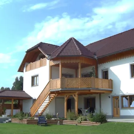 Ferienwohnung Weberschlaeger Apartment