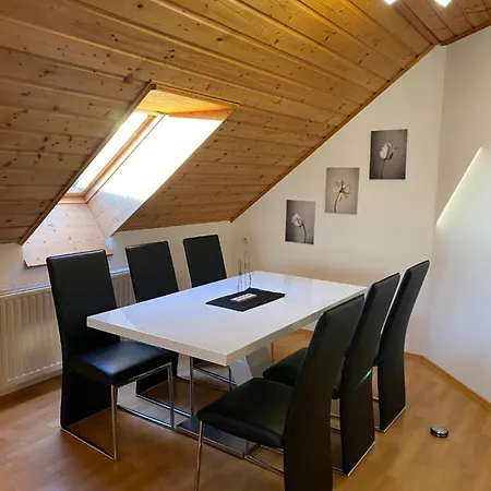 Ferienwohnung Weberschlaeger Apartamento *